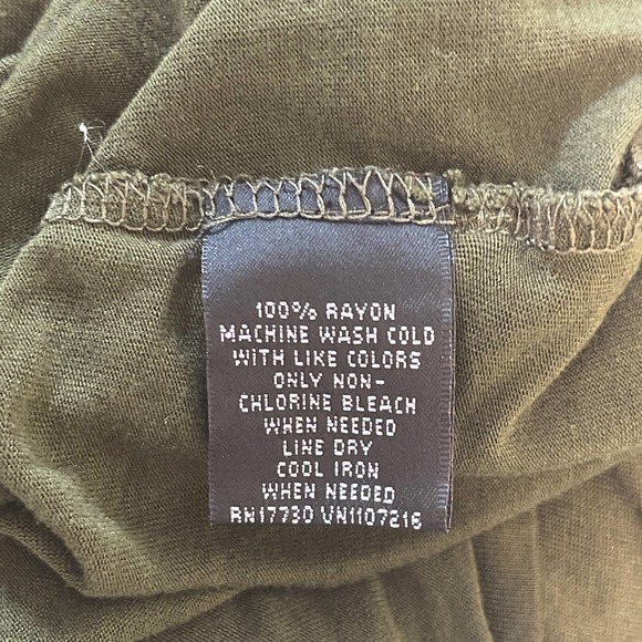 Mossimo‎ Army Green V back Super Soft Hi Nick tank top tie back Size L Pre-owned - Picture 6 of 7